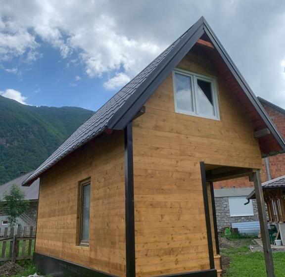 بانگلوی استاندارد 2 خوابه, Riverside Guesthouse