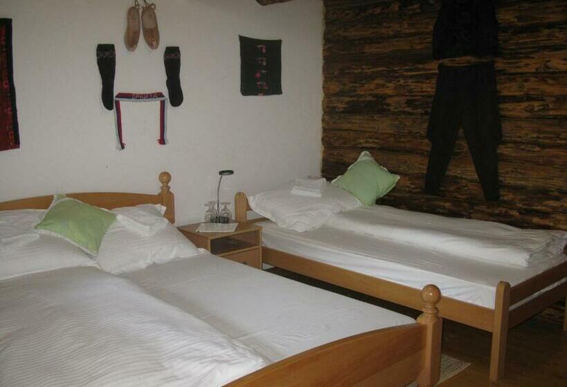 بانگلوی استاندارد, Apartments Izvor Lisine