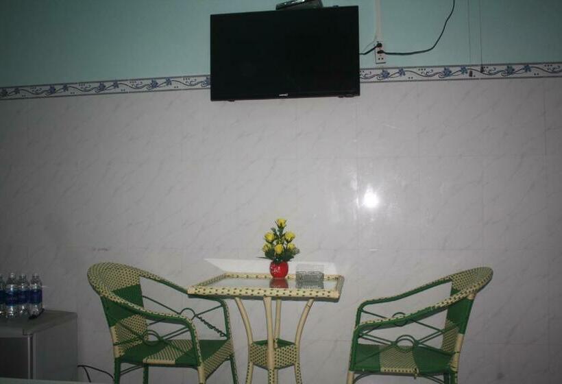 اتاق استاندارد چهار تخته, Thinh Thien Motel