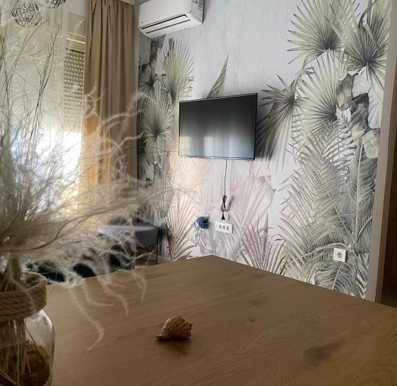 آپارتمان 1 خوابه, Solaris Apartments