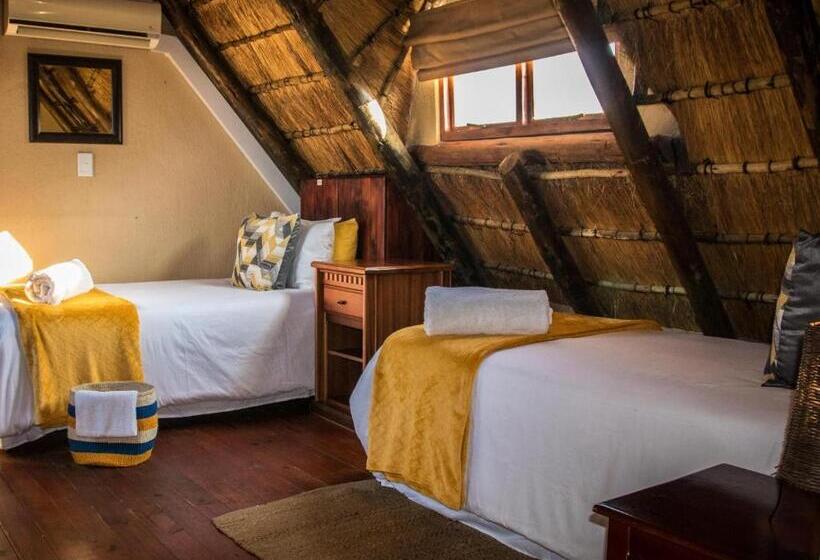 Апартаменты 3 Спальни, Impala Cottage