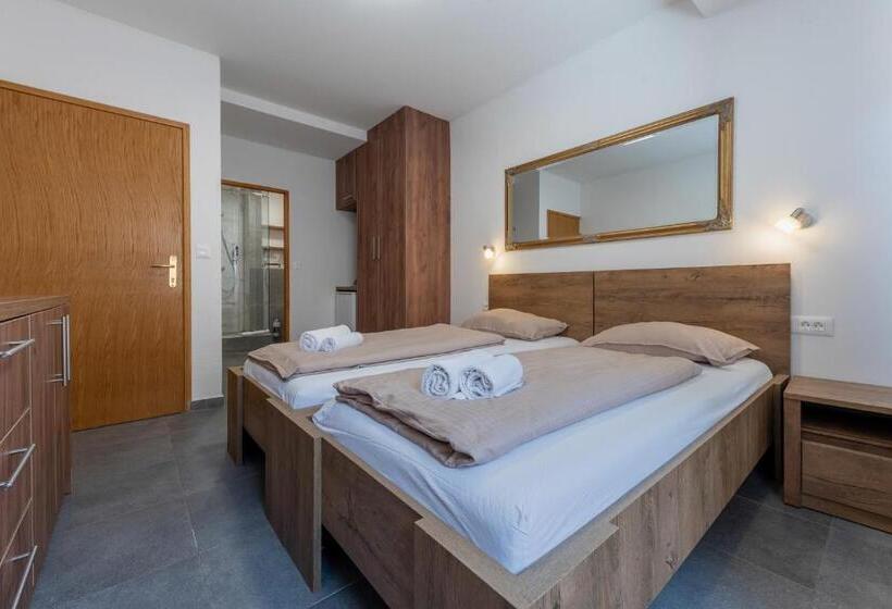 Номер Комфорт, Aparthotel Plat