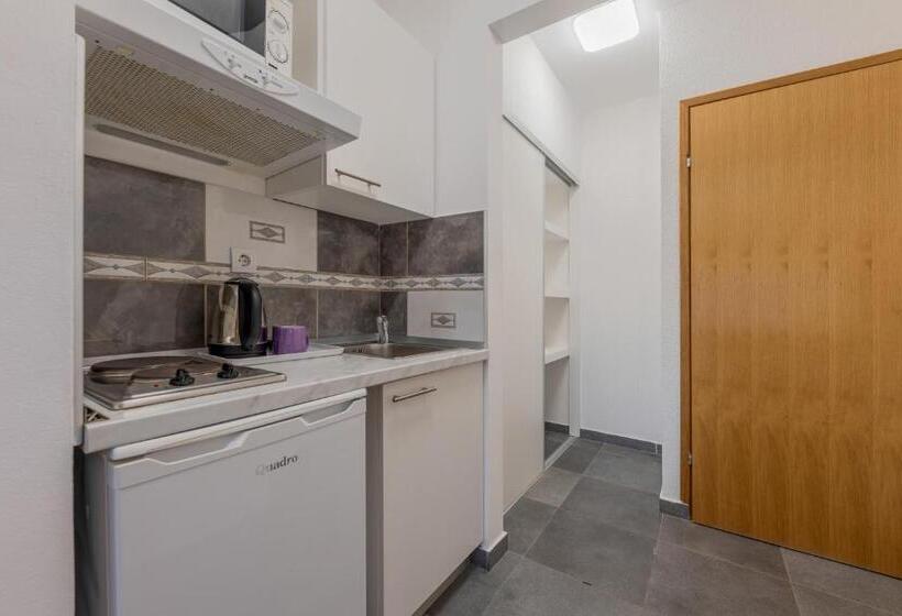 Студио Стандарт Вид на Море с Балконом, Aparthotel Plat