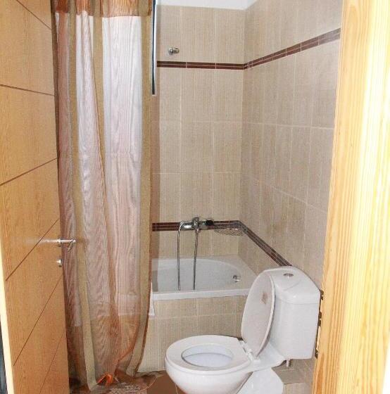 آپارتمان 1 خوابه با چشم‌انداز دریا, Gold Apartments