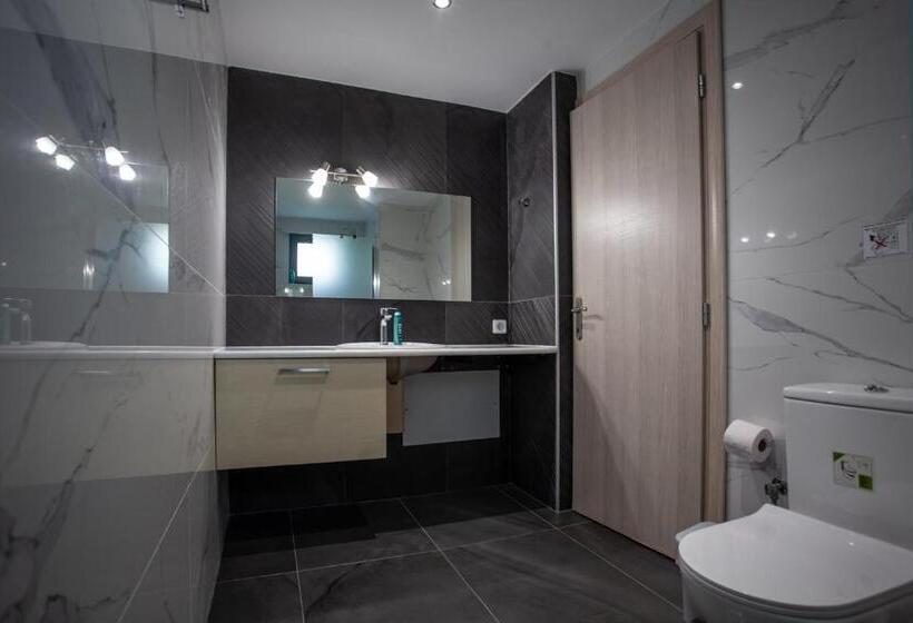 1 Bedroom Deluxe Apartment Side Sea View, Gold Apartments