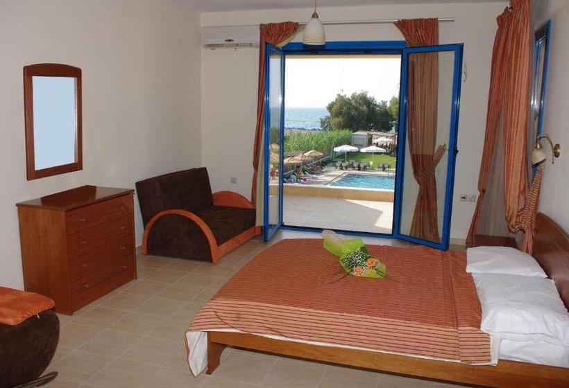 استودیوی استاندارد با چشم‌انداز دریا, Gold Apartments