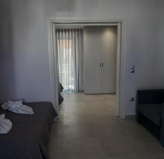 1 Bedroom Deluxe Apartment Side Sea View, Gold Apartments