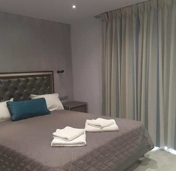 1 Bedroom Deluxe Apartment Side Sea View, Gold Apartments