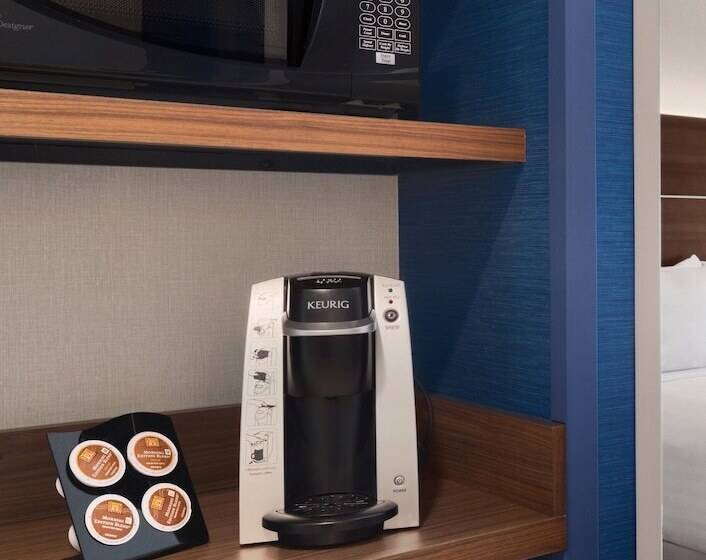 스탠다드 룸, Holiday Inn Express & Suites Duluth North   Miller Hill, An Ihg