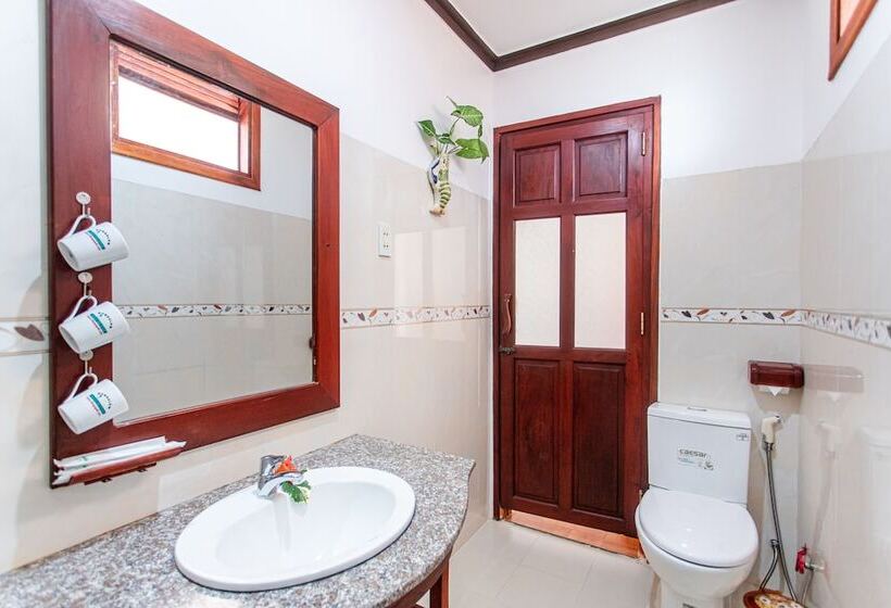 اتاق استاندارد سه نفره, Bao Quynh Bungalow