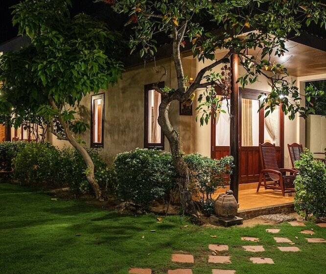 ویلای استاندارد با چشم‌انداز باغ, Bao Quynh Bungalow