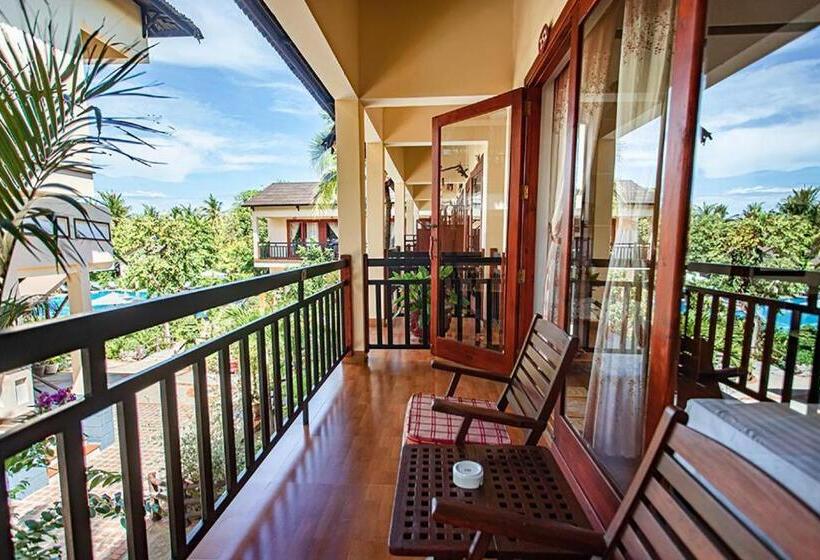 اتاق استاندارد سه نفره, Bao Quynh Bungalow