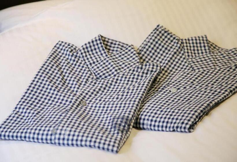 스탠다드 룸 킹사이즈 침대, Kobe Tor Road Hotel Sanraku