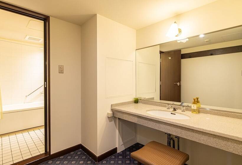 스탠다드 트리플 룸, Kobe Tor Road Hotel Sanraku