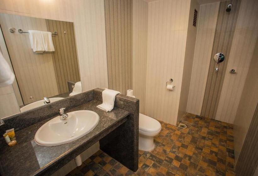 اتاق لوکس, Pokhara Choice Inn