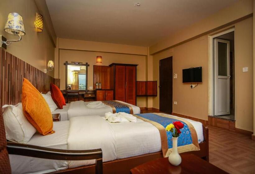 اتاق کلاب, Pokhara Choice Inn