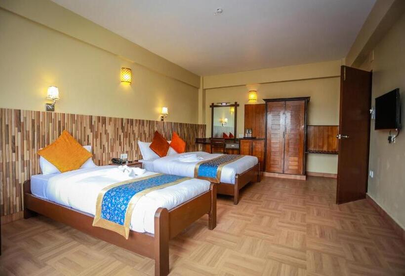 اتاق کلاب, Pokhara Choice Inn