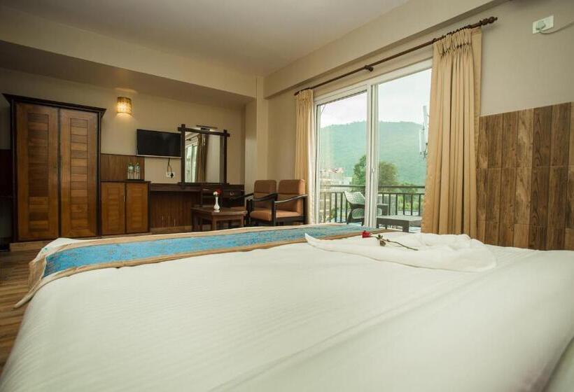 اتاق لوکس, Pokhara Choice Inn