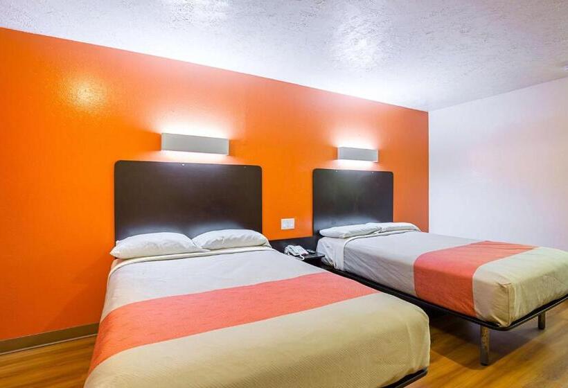 Четырехместный Номер Deluxe, Motel 6 Madisonville, Tx
