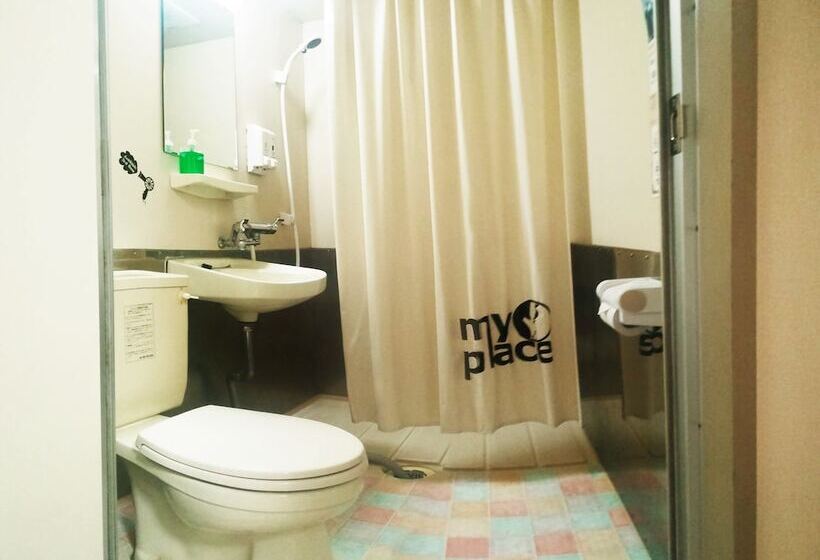 공동 객실, My Place