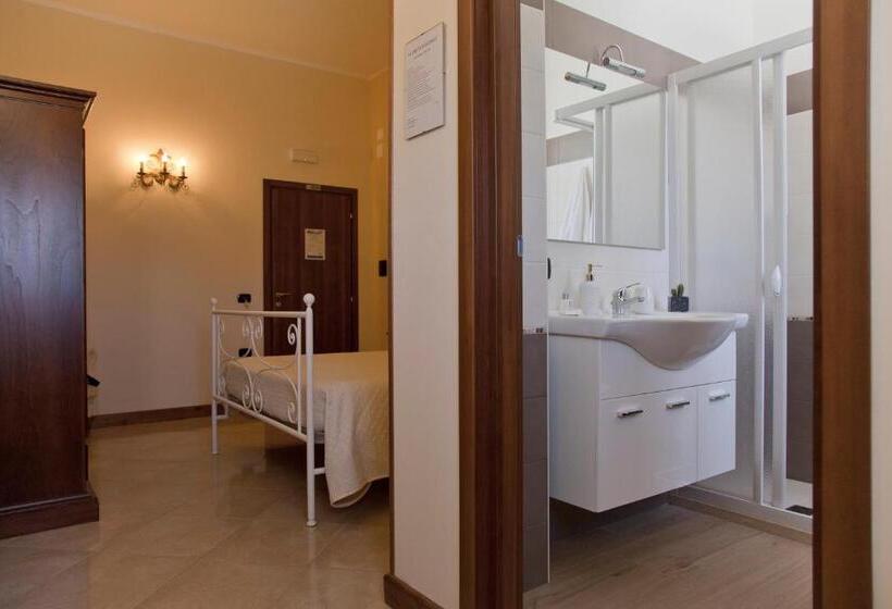 Номер Стандарт, Kalinifta Residence
