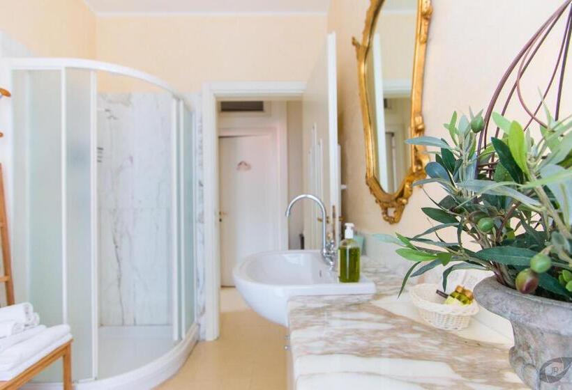 اتاق اکونومی, B&b La Sosta Degli Artisti
