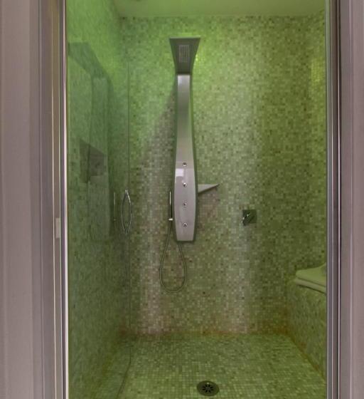 سوییت جونیور, B&b La Sosta Degli Artisti