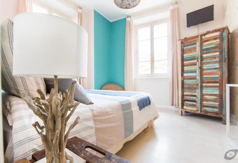 اتاق اکونومی, B&b La Sosta Degli Artisti