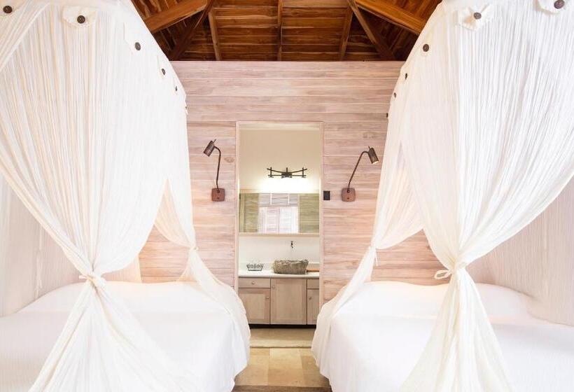 Бунгало Стандарт, Bodhi Tree Yoga Resort