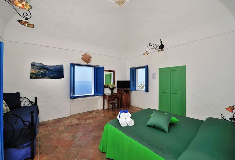 اتاق استاندارد چهار تخته, La Casa Del Melograno