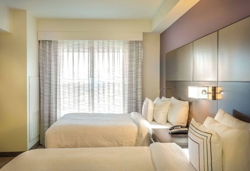 스탠다드 스튜디오, Residence Inn By Marriott Savannah Airport