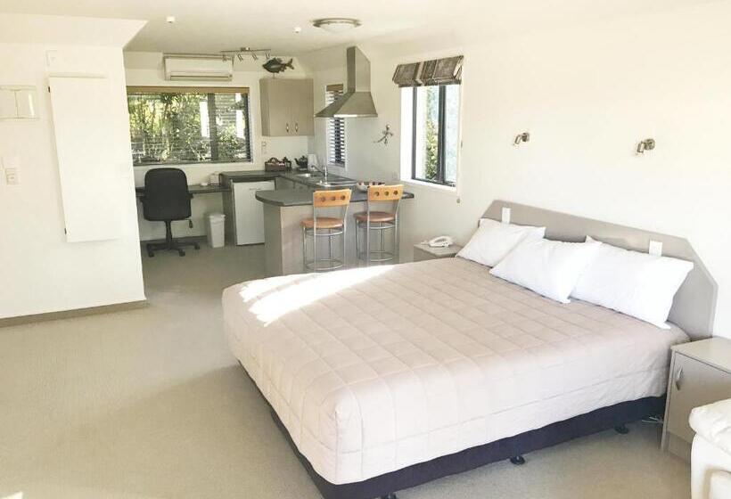 Apartamento 1 Dormitório com Sacada, Avalon Manor Motel