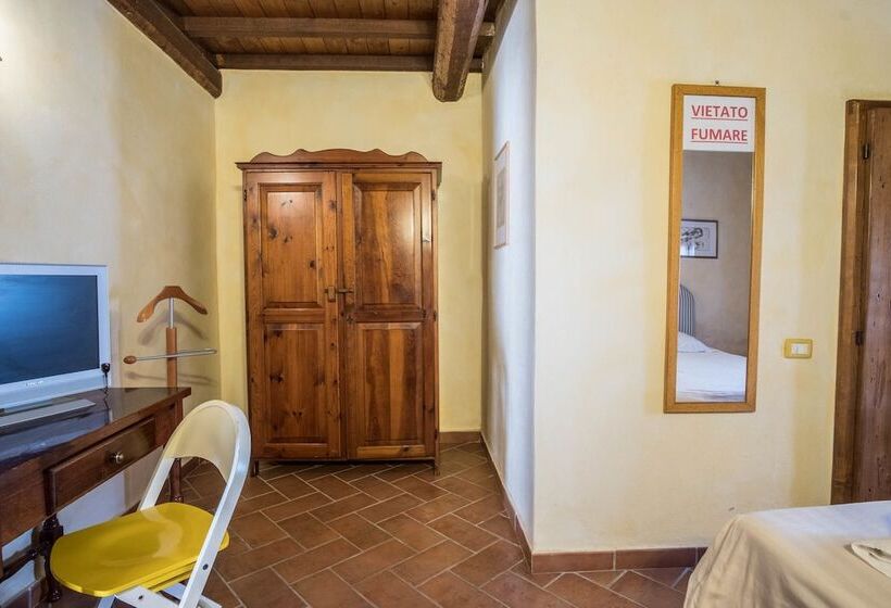 اتاق استاندارد, Agriturismo Goccia Di Luna