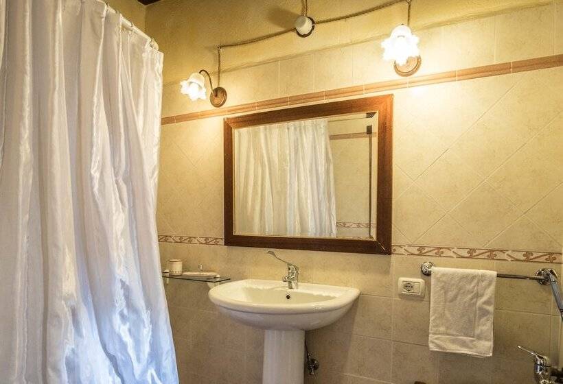 اتاق استاندارد, Agriturismo Goccia Di Luna