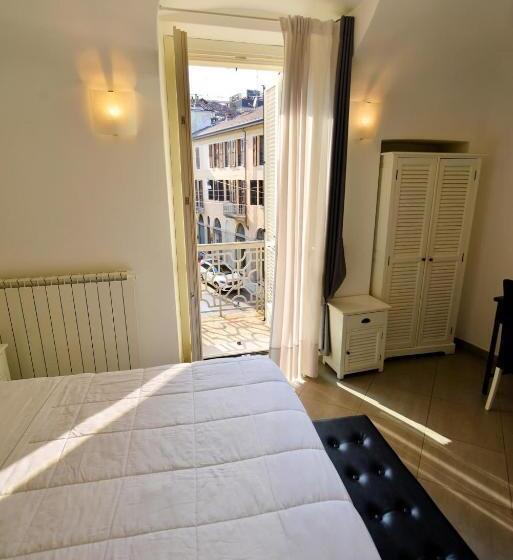 اتاق استاندارد با بالکن, La Terrazza Vercelli Bed & Charme