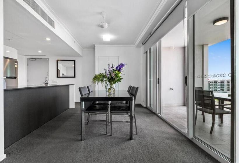 Апартаменты Executive 1 Спальня, H On Mitchell Apartment