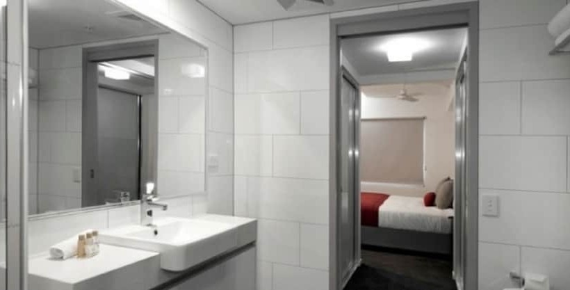 Апартаменты 1 Спальня, H On Mitchell Apartment
