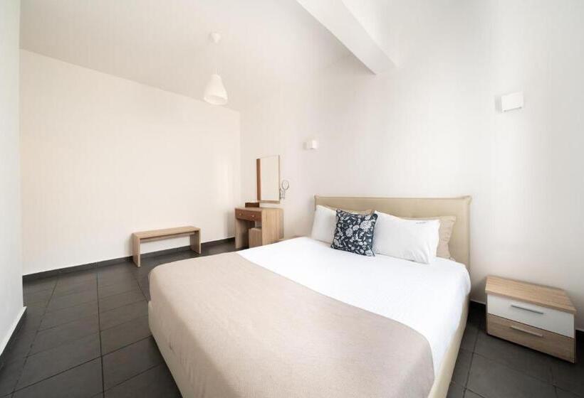 سوئیت جونیور با ماساژ آبی, Belle Etoile Villas