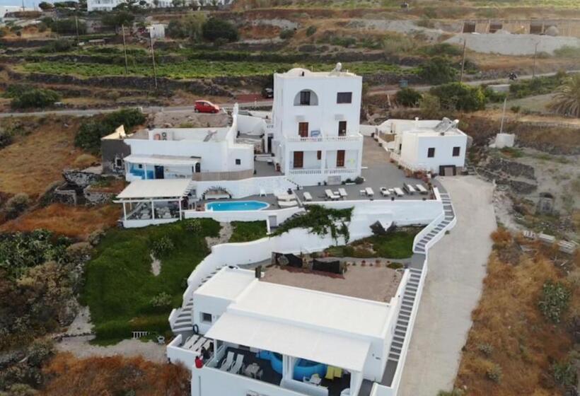 استودیوی استاندارد, Belle Etoile Villas