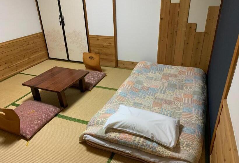Номер Стандарт Совместная Ванная, Turtle Inn Nikko