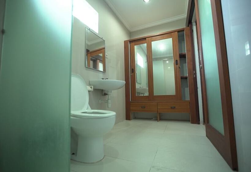 Номер Deluxe, Rena Segara House Kuta