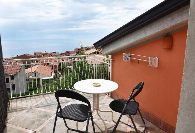 Апартаменты Deluxe 1 Спальня, Villa Santa Sofia