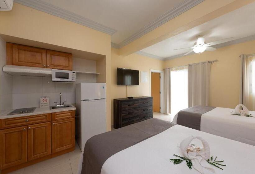 اتاق لوکس با چشم‌انداز دریا, Baker's Suites