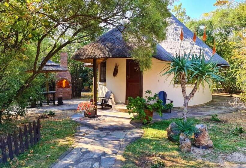 کلبه ییلاقی, Aquanzi Lodge