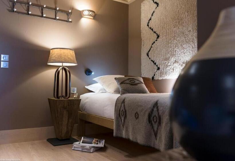 سوییت جونیور, Hôtel Le Taos