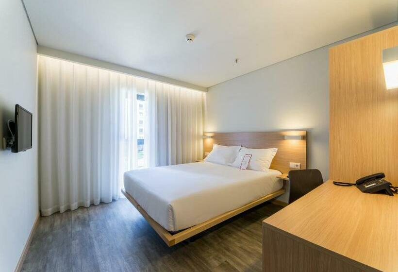 Номер Стандарт, Moov Hotel Porto Norte