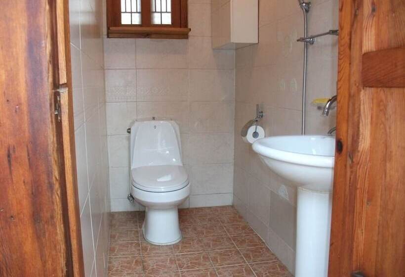 اتاق استاندارد یک نفره, Hyosunjae Hanok Guesthouse