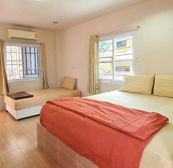 Standaard Driepersoonskamer, Sairee Center Guesthouse
