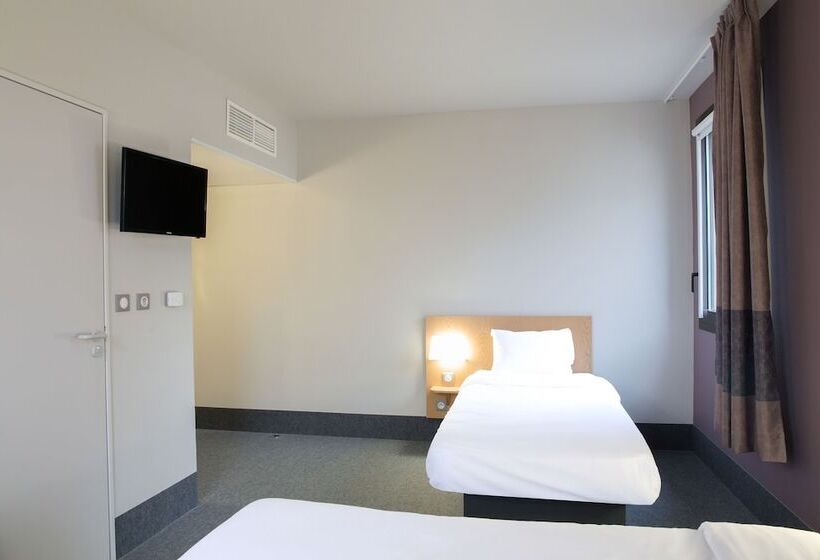 Номер Стандарт Трехместный, B&b Hotel Montpellier Centre Le Millénaire