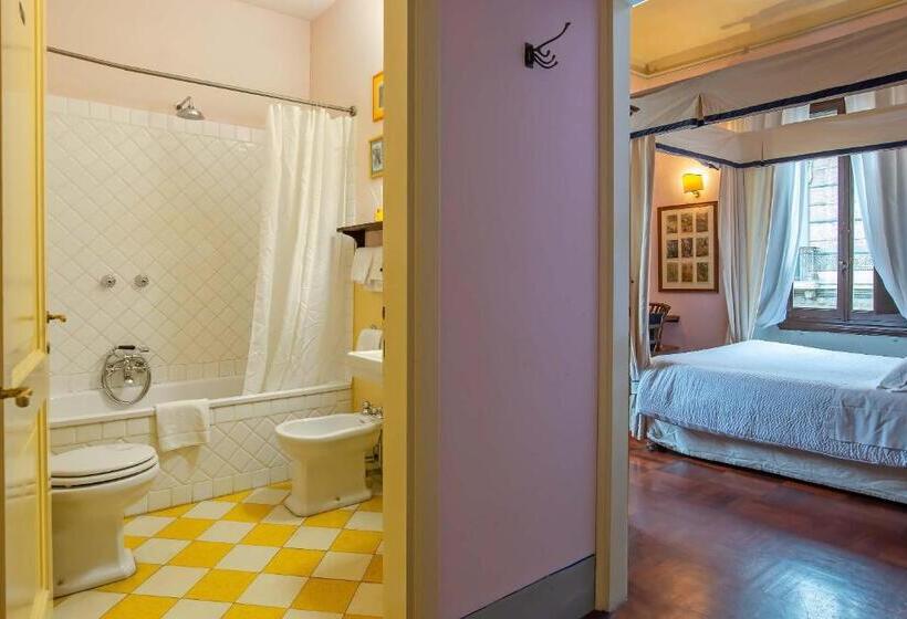 اتاق لوکس, Residenza Johanna I